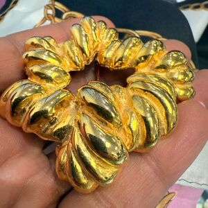 Kenneth Jay Lane Gold Vintage Ribbon Brooch